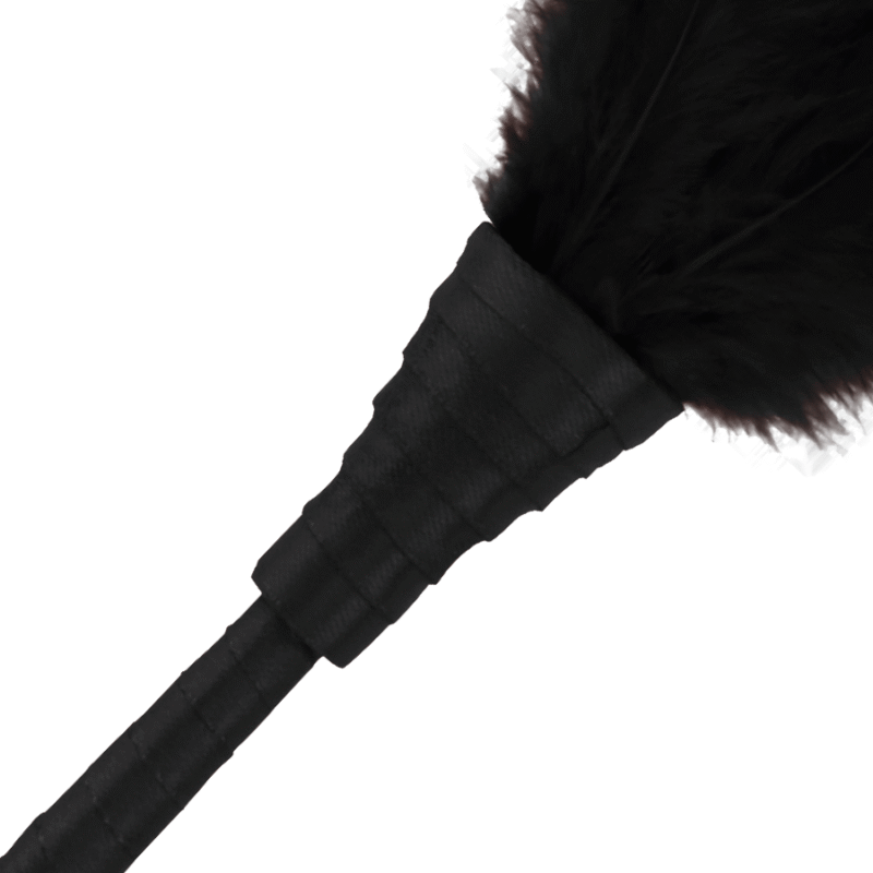 DARKNESS - PLUMA ESTIMULADORA NEGRO LUX - Imagen 4
